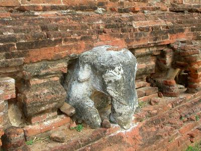 Sitsana Pagoda, white elephant detail