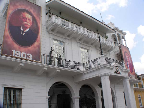 Palacio de las Garzas