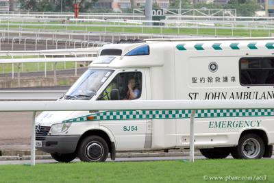 Ambulance following the horse group
