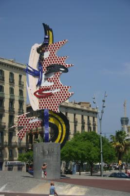 
Face of Barcelona sculpture in the Moll de la Fusta