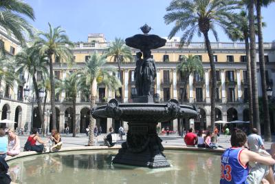 Tres Glories Fountain