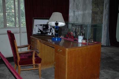 Mao's Desk at Mei Ling