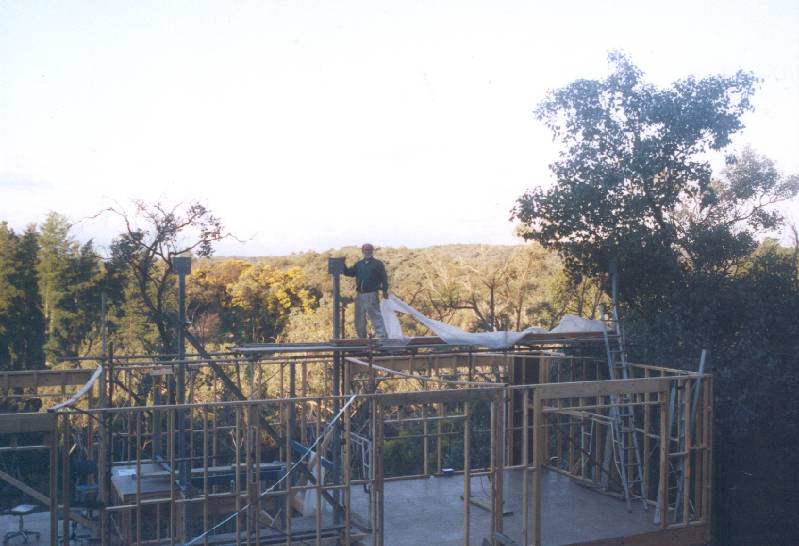 roof-supporting steel