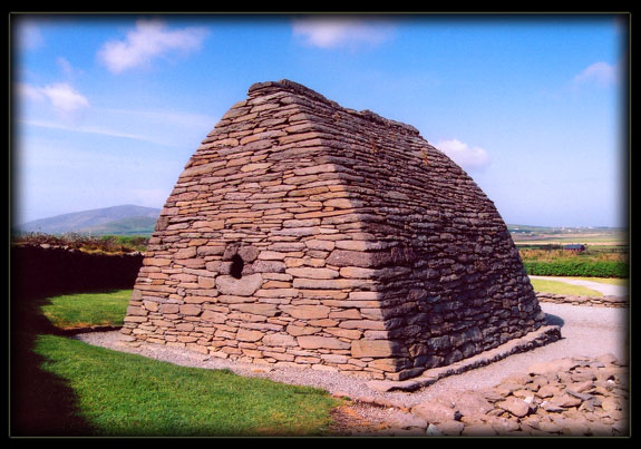 Gallarus Oratory, Dingle