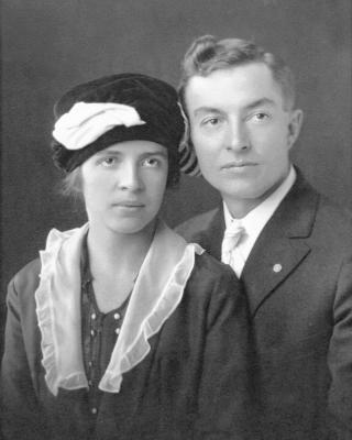 Minnie Elizabeth (Anderson) & Paul Abner Ebert, Sept. 12, 1919