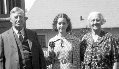 Leander Smith, Lucille (Derby) Cowden, & Grace Smith