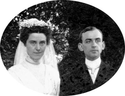 Stella Cornelia Fisher & John Stewart Burgess II, June 19, 1909