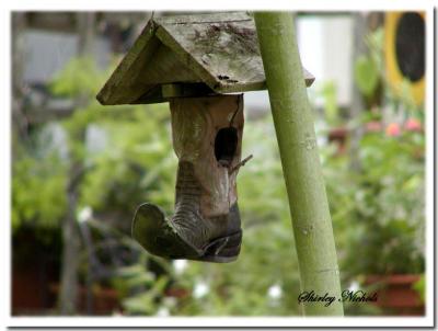 cowboy boot birdhouse