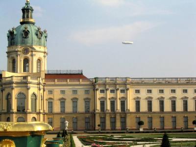 Blimp over Berlin: Schlo Charlottenburg