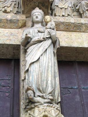 Amiens: The Virgin and Child