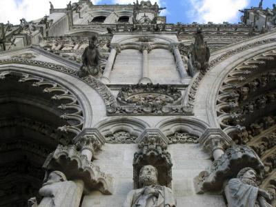 Amiens: Looking up