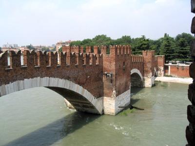 Castelvecchio: the escape bridge