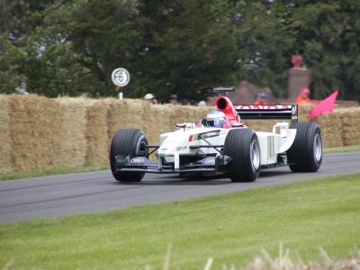 u47/burlsey/medium/30728176.Goodwood_FOS_2004_035.jpg