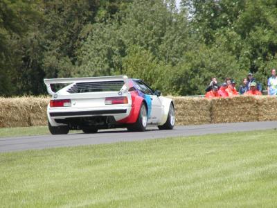 u47/burlsey/medium/30728181.Goodwood_FOS_2004_040.jpg