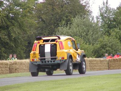 u47/burlsey/medium/30728187.Goodwood_FOS_2004_046.jpg
