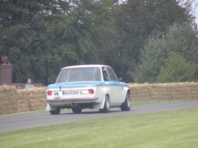 u47/burlsey/medium/30728193.Goodwood_FOS_2004_052.jpg