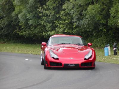 u47/burlsey/medium/30728266.Goodwood_FOS_2004_124.jpg