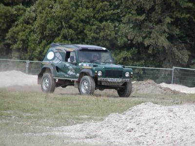 u47/burlsey/medium/30728280.Goodwood_FOS_2004_137.jpg