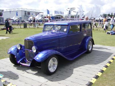 u47/burlsey/medium/30728295.Goodwood_FOS_2004_152.jpg