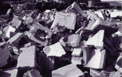 u47/cbranan/medium/40037112.Cinderblocks.jpg