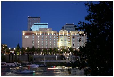 Embassy  Suites on the Sacramento River