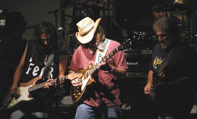 Dickey Betts  & Great Southern jaming with Henry Garza