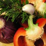 PURPLE ONION & RED PEPPER