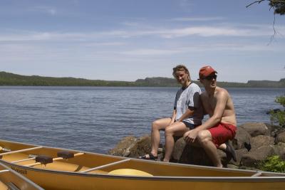 u47/curtlarson/medium/31027478.1301chrisgarrettondunbarlake.jpg