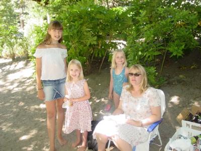 u47/dallasps1/medium/30115714.GirlCousinsNMarki.25.jpg