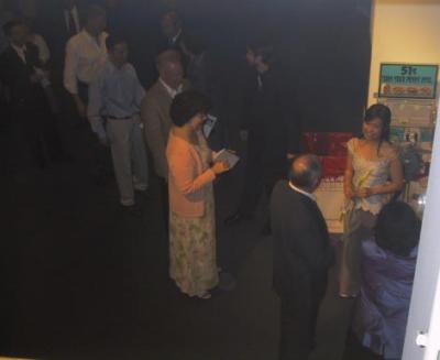 Guests to congratulate.jpg