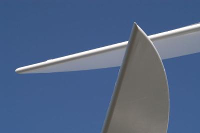 u47/delin/medium/30683631.Wings.jpg