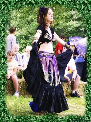 Belly Dancer 12.jpg