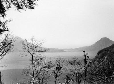 Twee vulkanen, Lake Atitlan