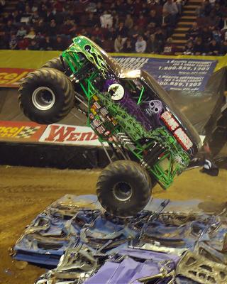Grave Digger Freestyle