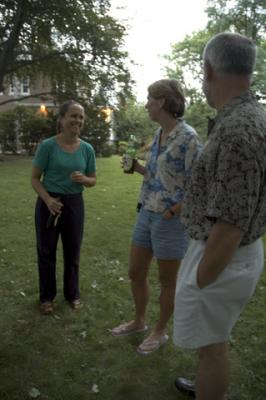 u47/eddconboy/medium/34101187.KatieJimJanet.jpg