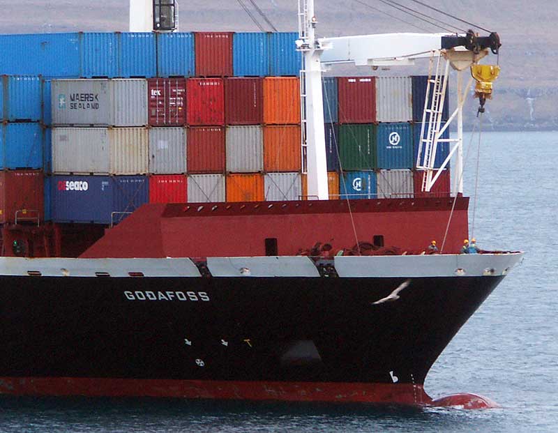 Gera klrt, before docking