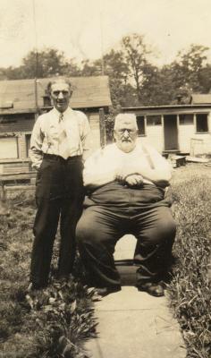 F56HarveySharpeandBrotherHarry1935.jpg
