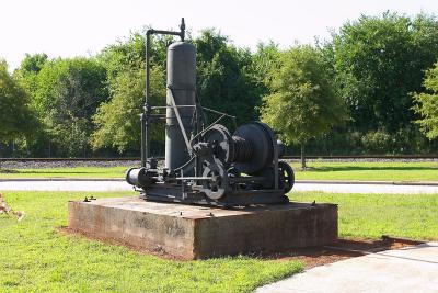 Another angle on the mule - a winch that was used to pull locomotives and rail cars to the sandblaster for cleaning prior to repainting.