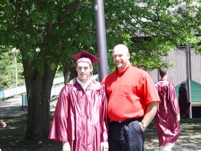u47/jsa/medium/30532312.DougsGraduationDay011.jpg