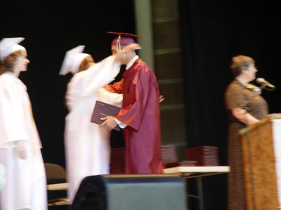 u47/jsa/medium/30532900.DougsGraduationDay033.jpg