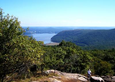 Bear Mountain...with not a single bear in sight...