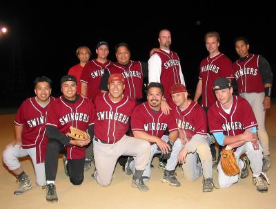 Swingers_2002Spring_Champions_1024.jpg