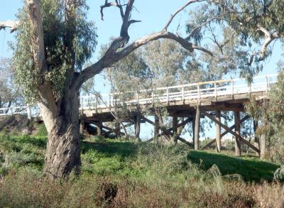 Old bridge over the Darling