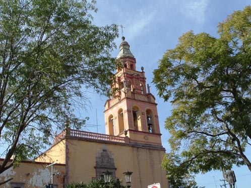 CELAYA CULTURAL CENTER