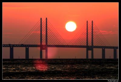 u47/live2fish/medium/27134364.Sunset_on_oresund.jpg