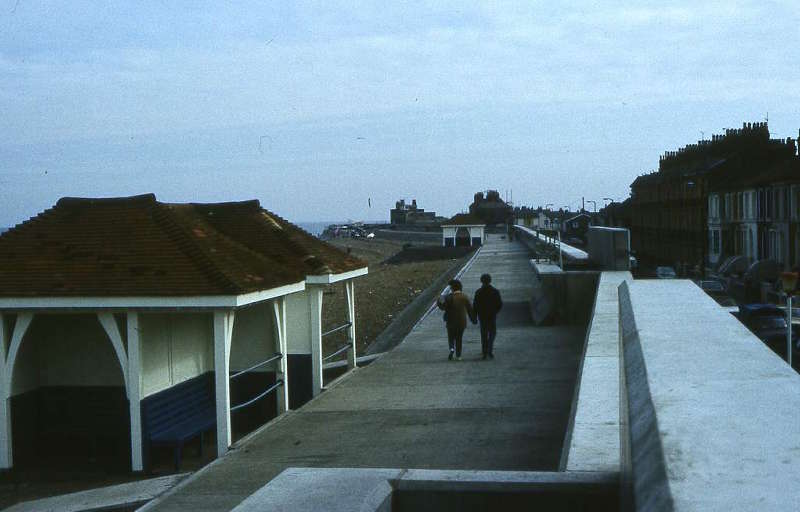 Sea Wall 03 - 1984