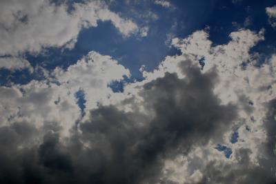 u47/maria263/medium/30374548.Rushingclouds.jpg