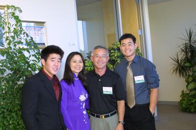 Hong Minh & Family (IMG_8026.JPG)