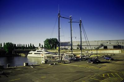 SEDNA IV, oceanographic vessel