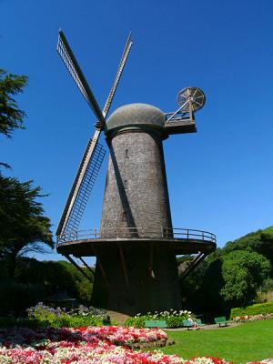 u47/milholland_p/medium/33934044.GGPWindmill.jpg